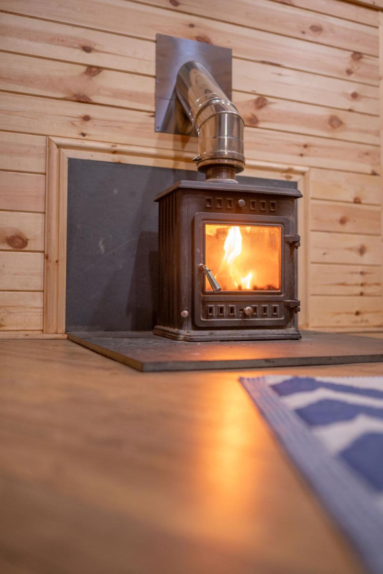 Chestnut Tree House With Hot Tub & Sauna Barmouth Extérieur photo